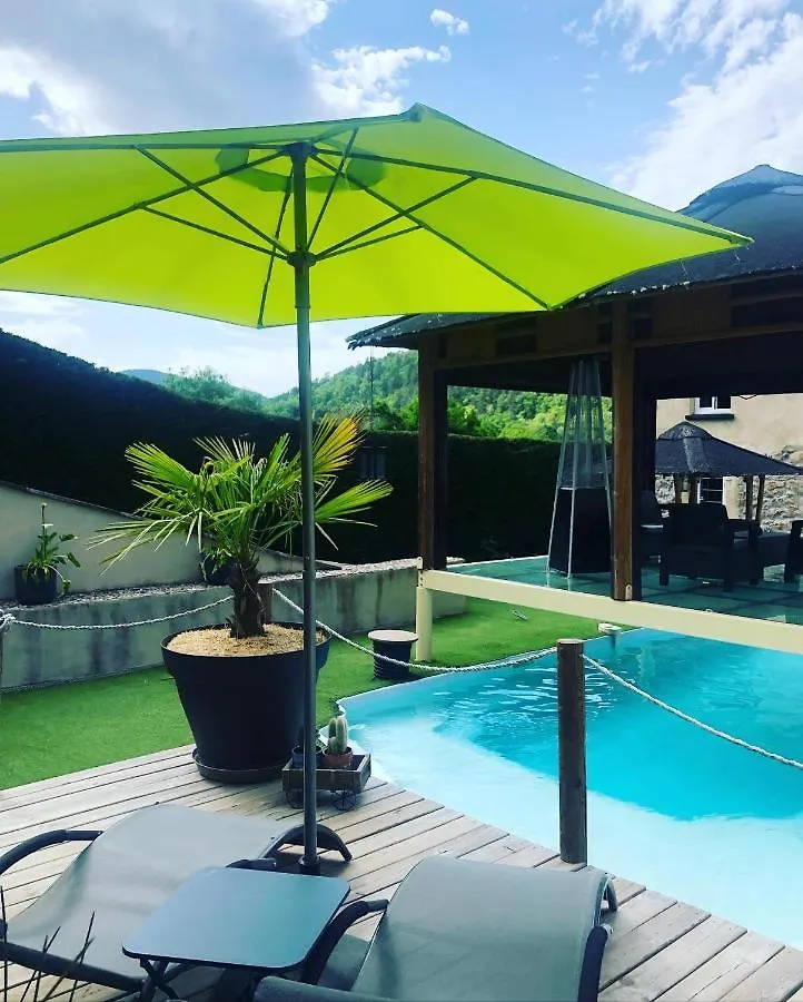 Domaine 2 La Tour, Suites & Spas Beauzac