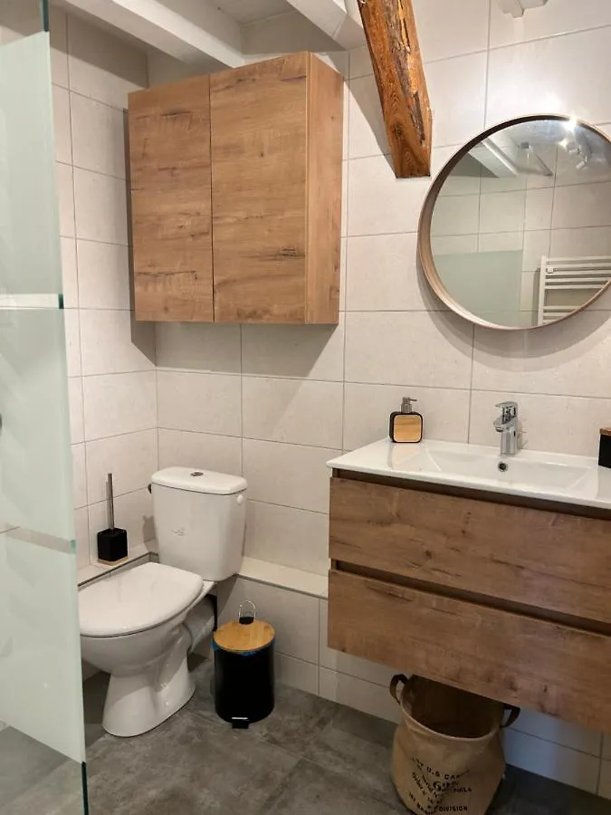 Domaine 2 La Tour, Suites & Spas Beauzac Апартаменты
